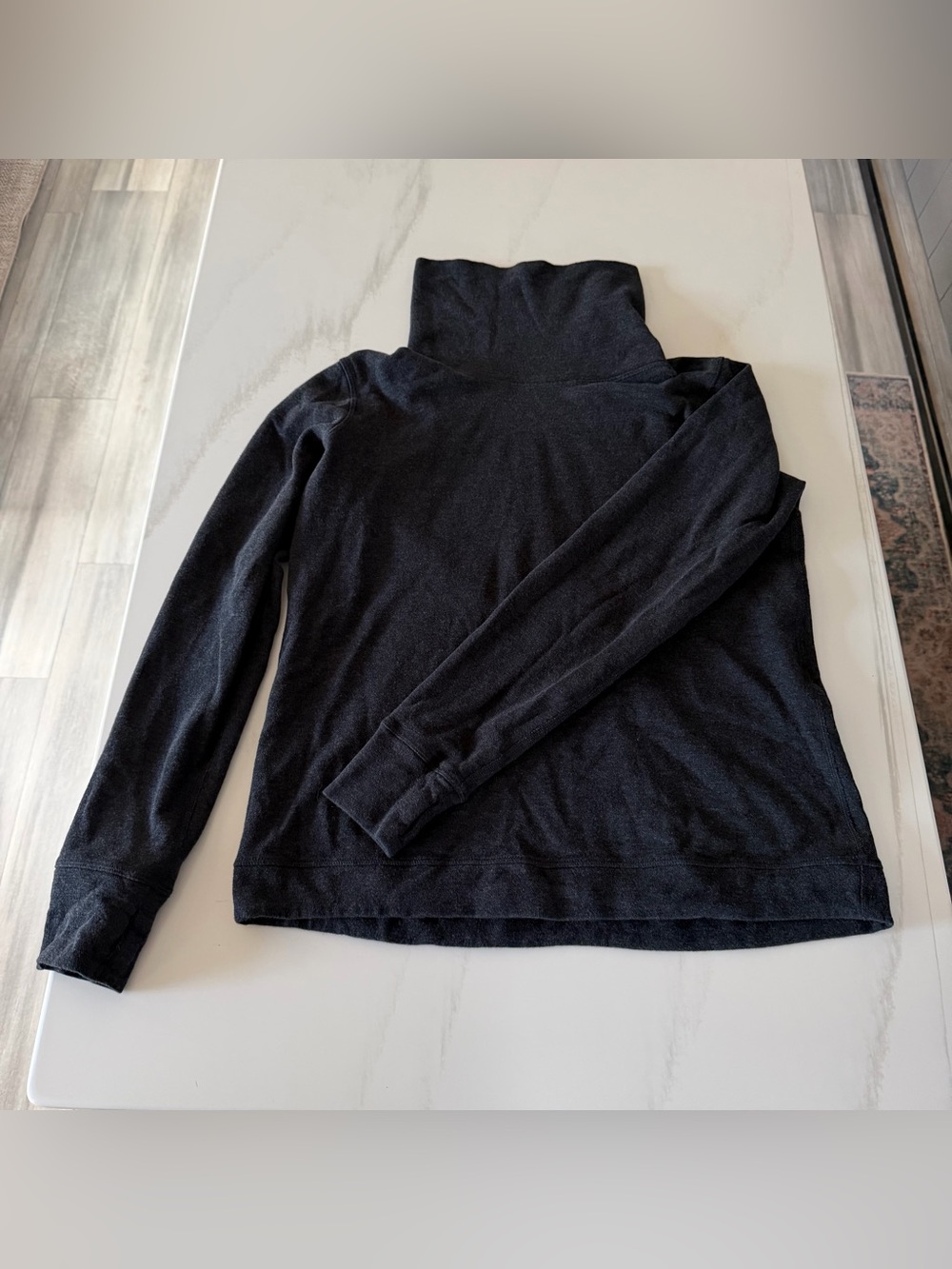 Lululemon Athletica Women's Double Up Long Sleeve (Reversible)